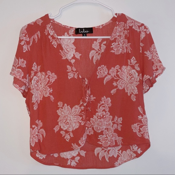 Lulus Tops - Lulus Short Sleeve Floral Button Up Crop Top
